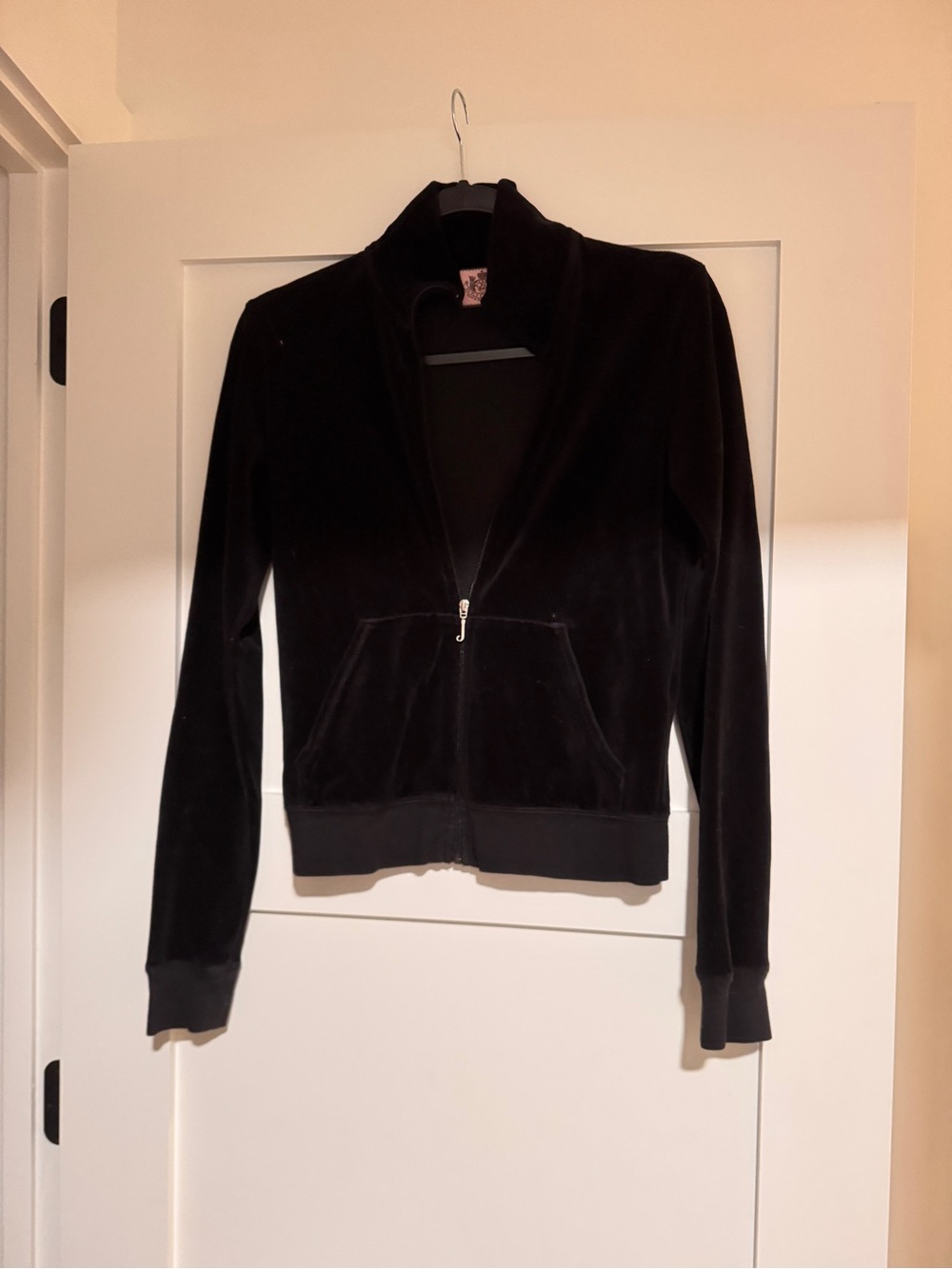 Vintage Women's Black Velvet Velour Zip-Front Jacket mock neck